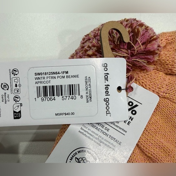SmartWool Adult Knit Winter Pattern Pom Beanie Merino Wool Apricot NWT Women\'s